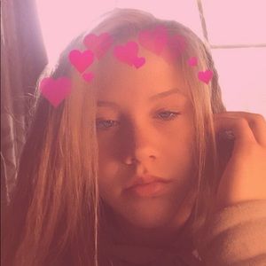 Meet your Posher, Riley